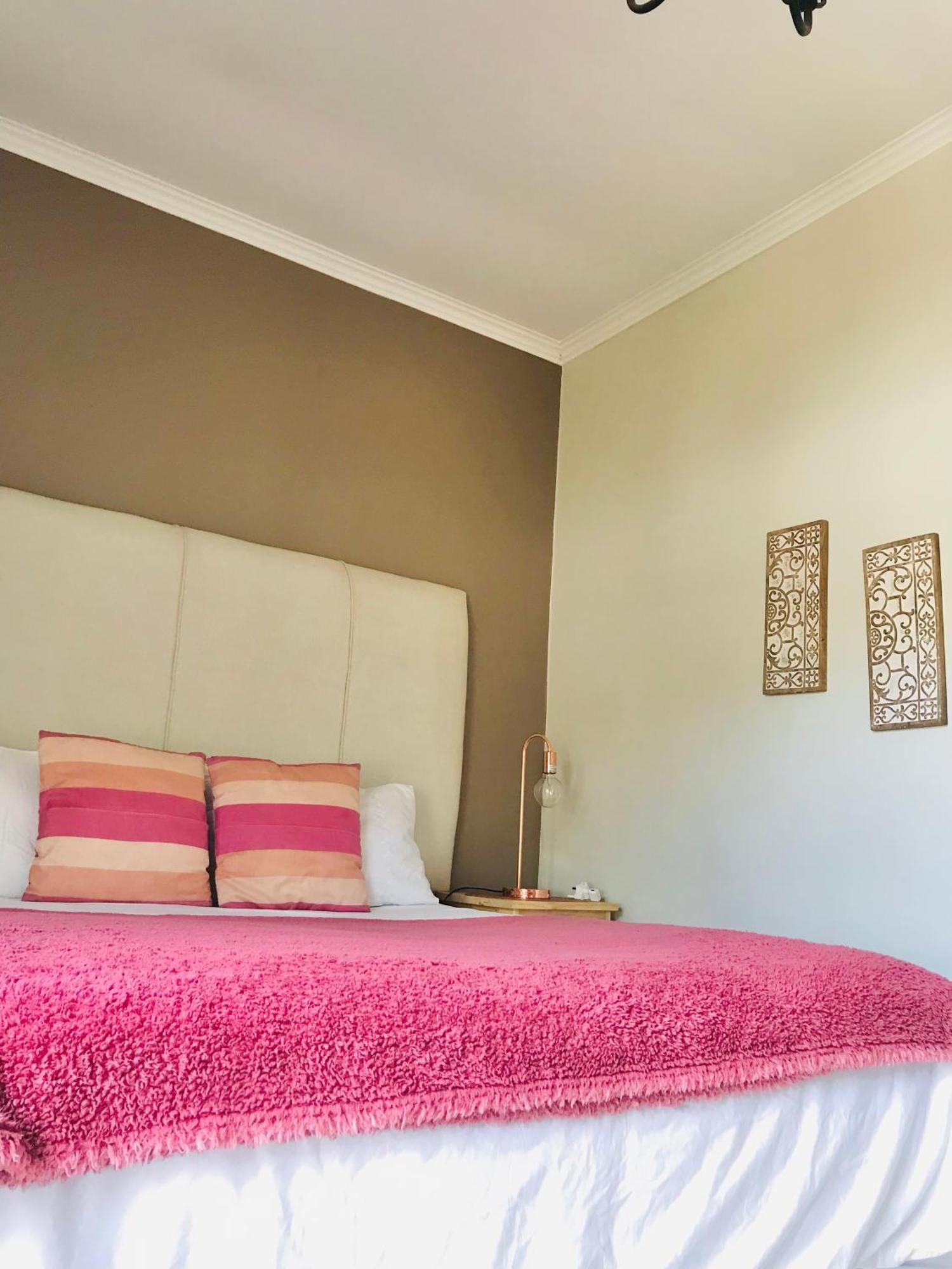 Travel North Guesthouse Tsumeb Oda fotoğraf